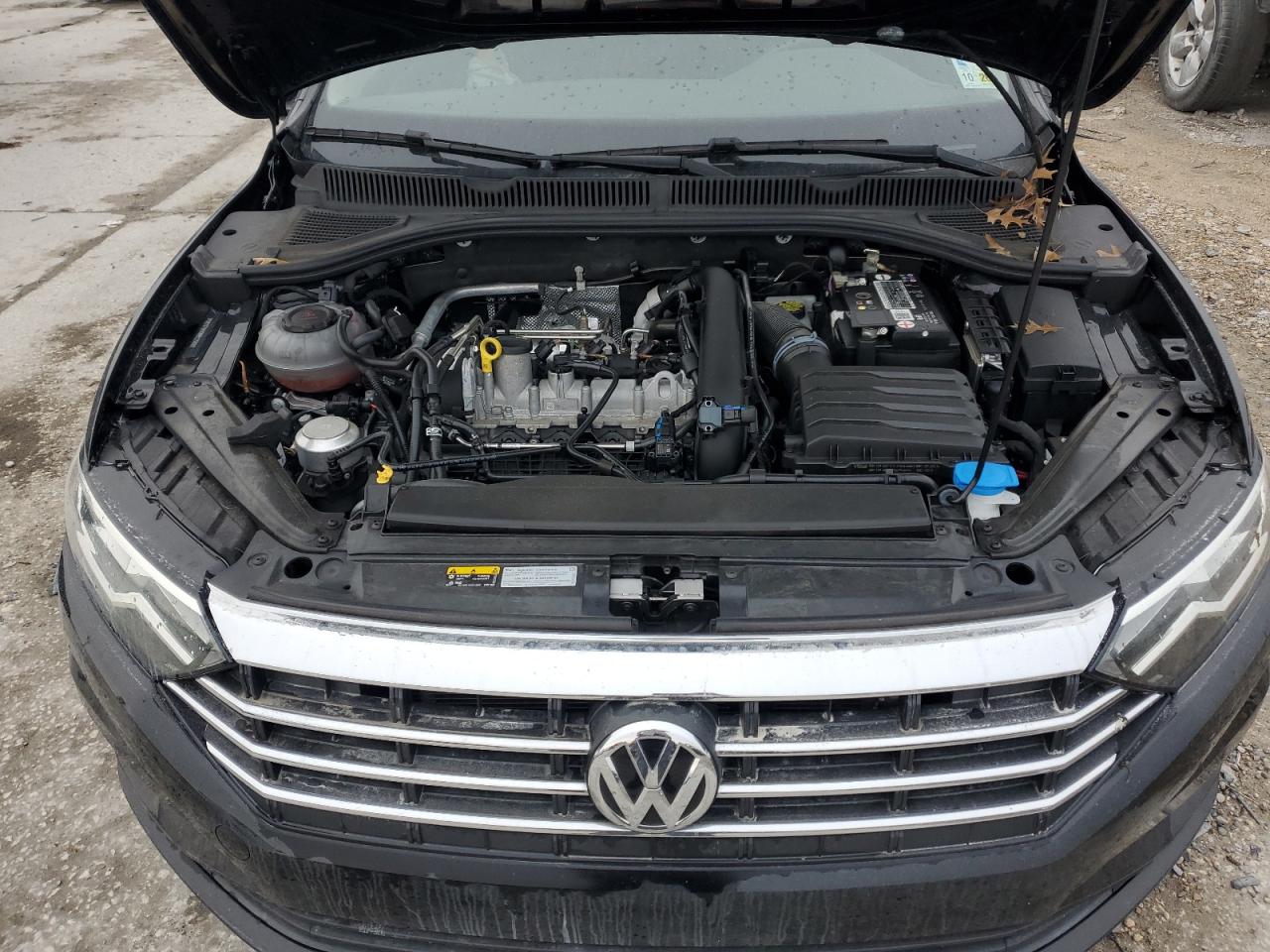2021 Volkswagen Jetta - Image 12