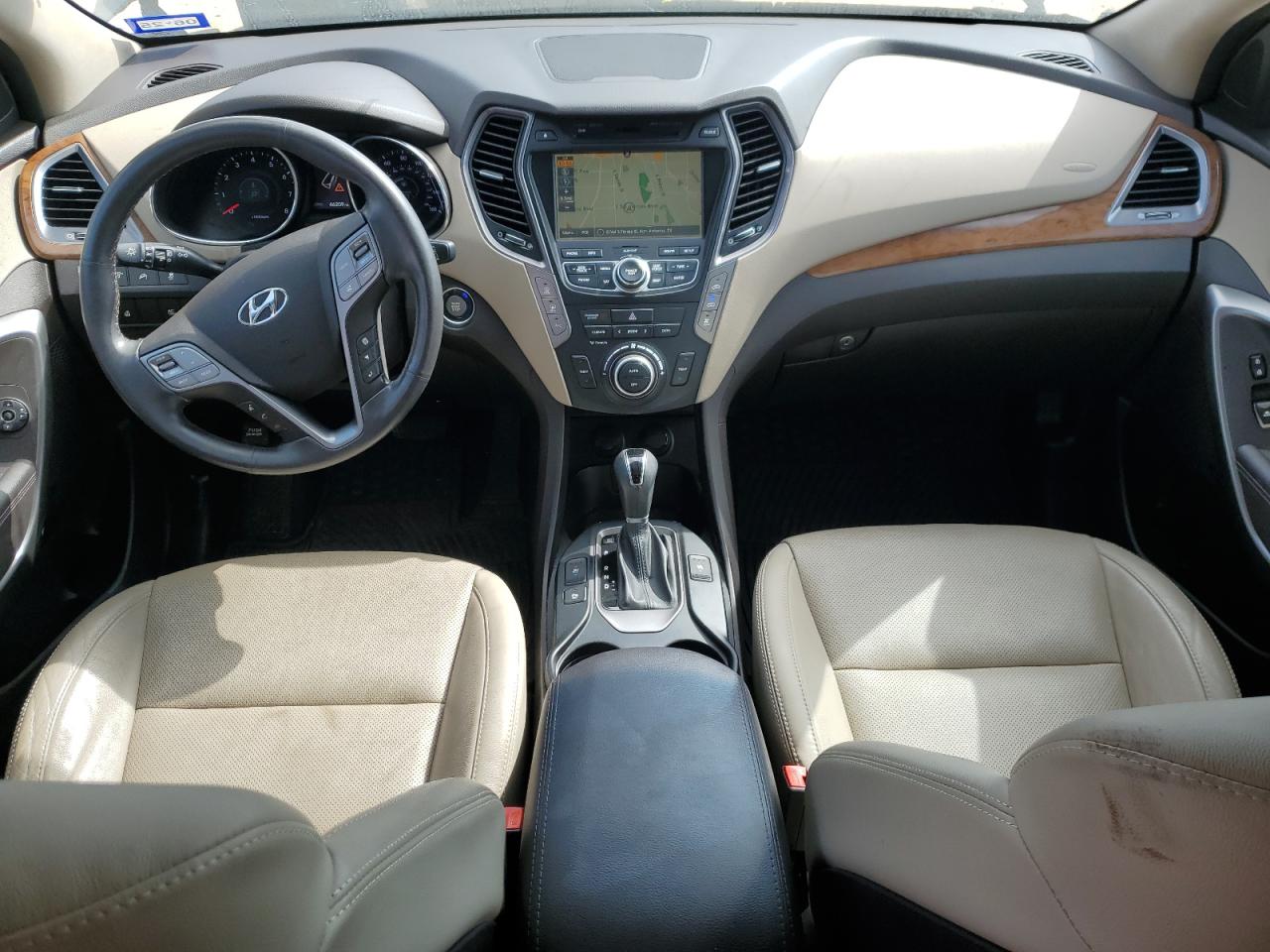 2015 Hyundai Santa Fe - Image 8