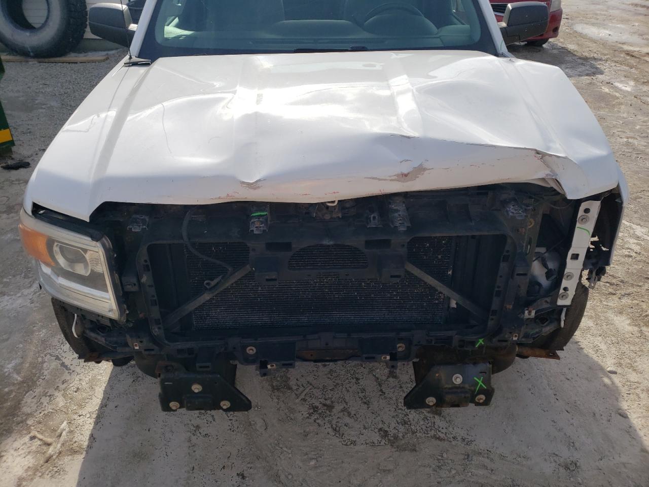 2015 GMC Sierra - Image 11
