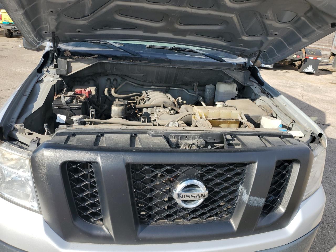 2012 Nissan NV - Image 12