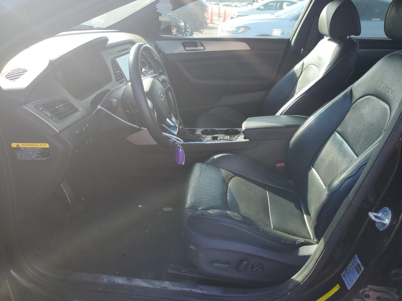 2015 Hyundai Sonata - Image 7