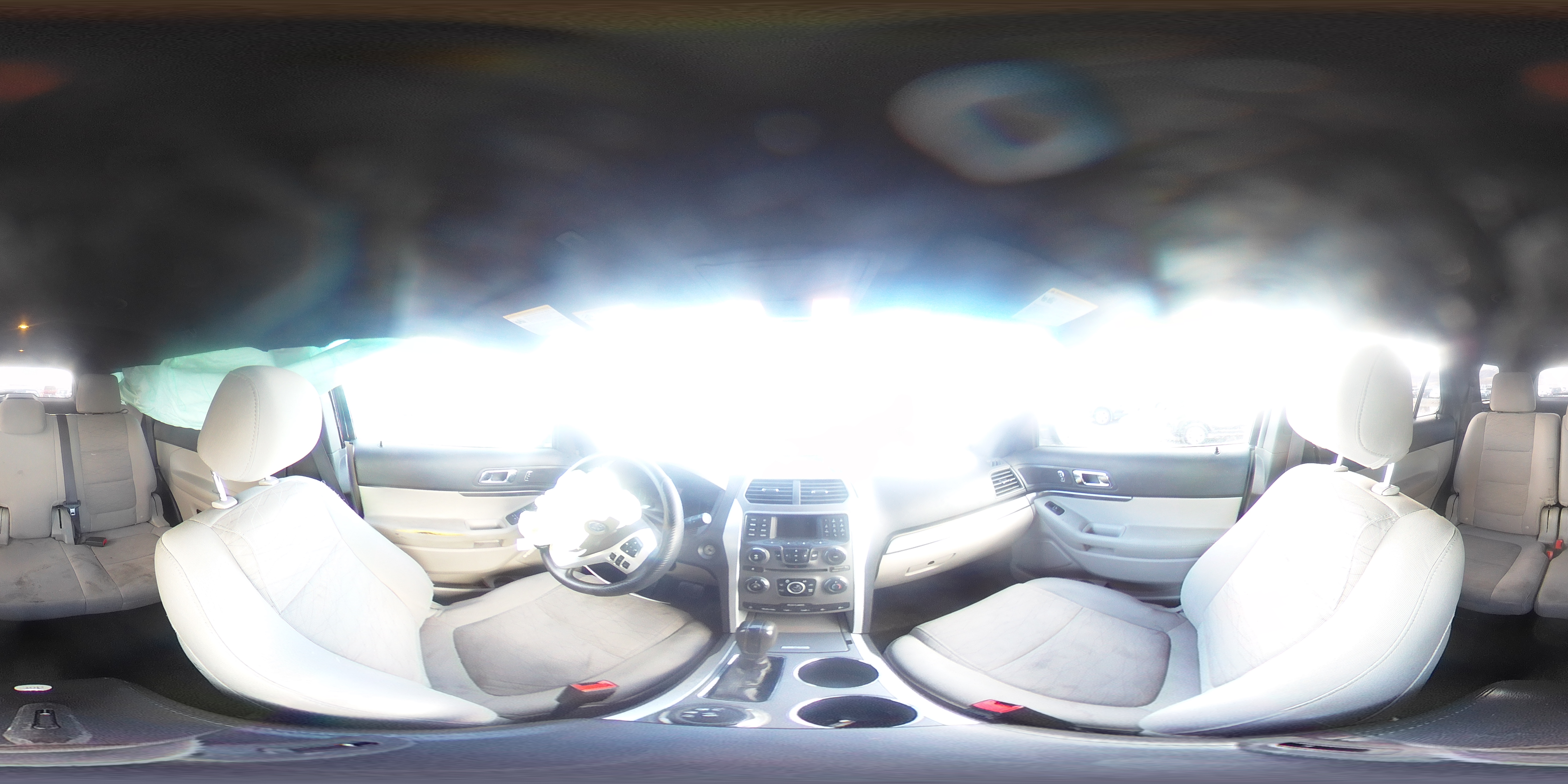 2014 Ford Explorer - Image 14