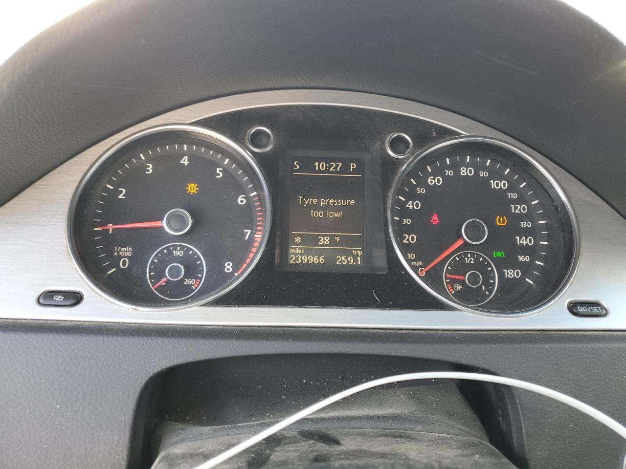 2009 Volkswagen Passat CC - Image 9