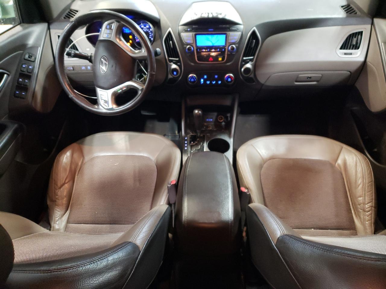 2011 Hyundai Tucson - Image 8
