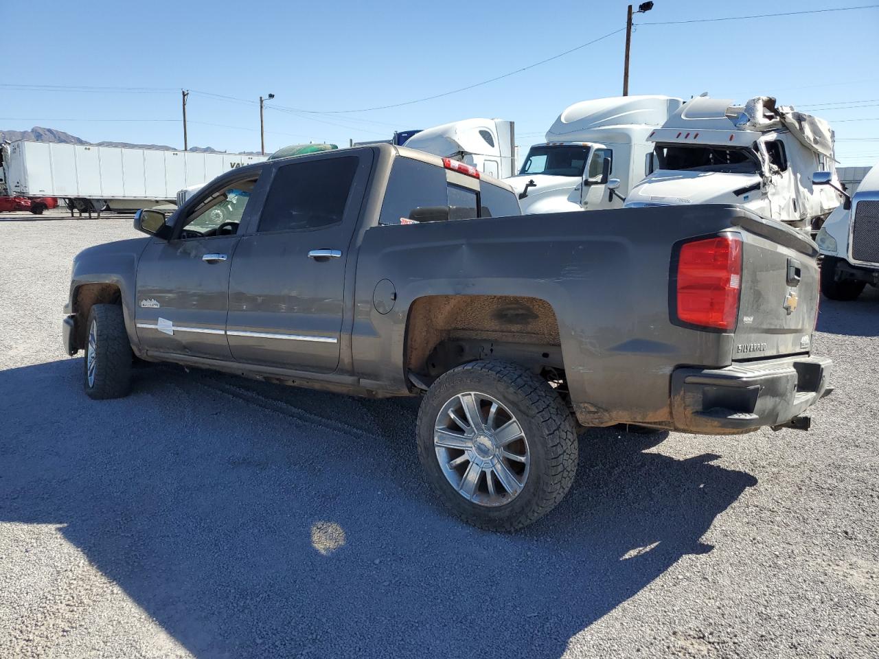 2014 Chevrolet Silverado - Image 2