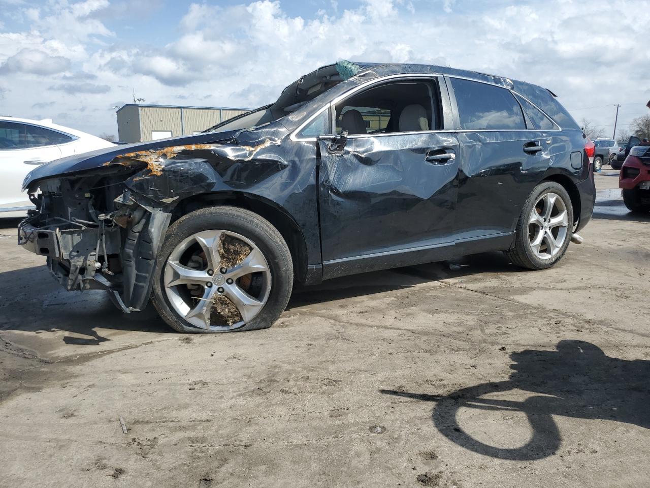 2010 Toyota Venza - Image 1