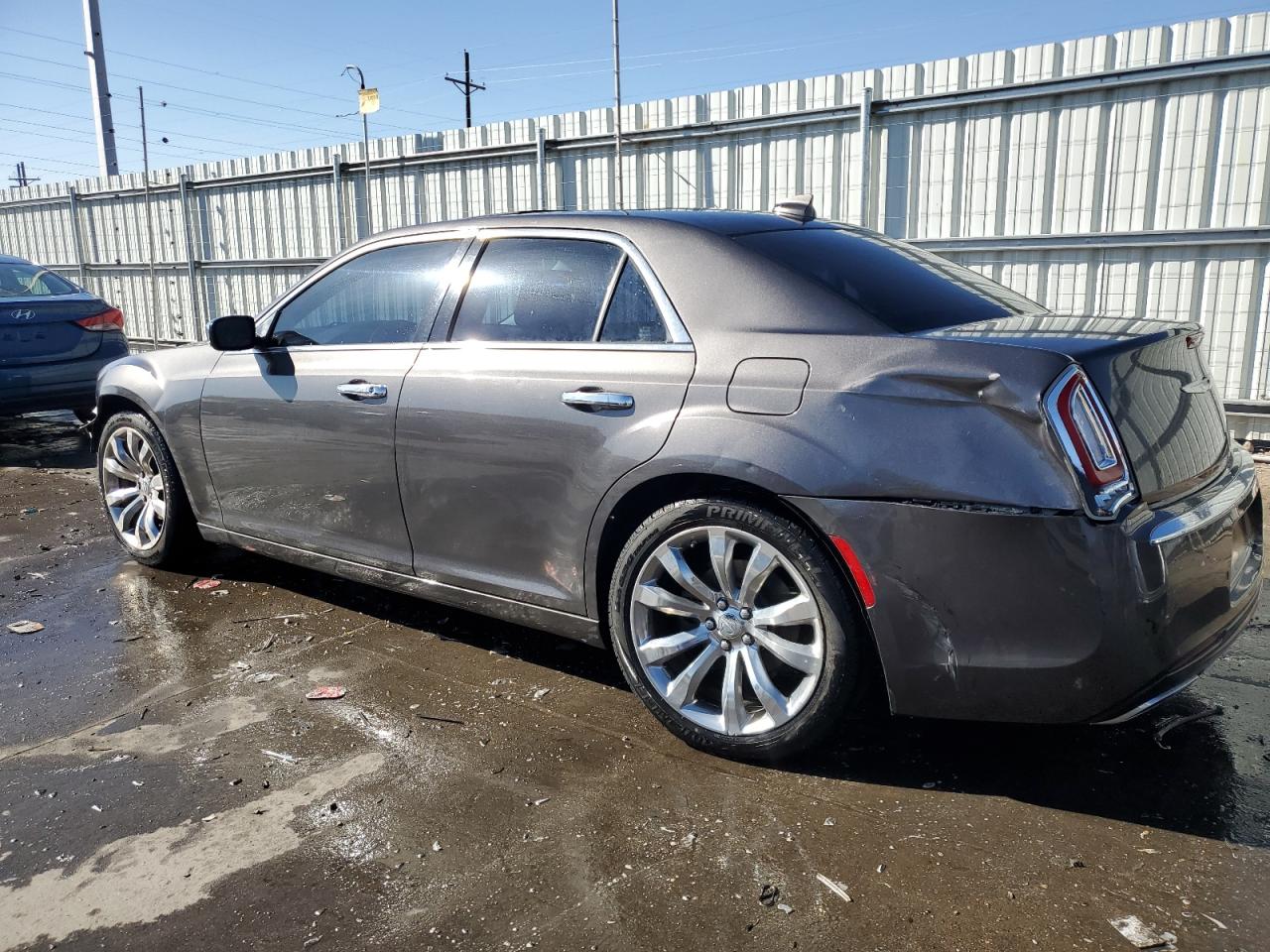 2017 Chrysler 300 - Image 2