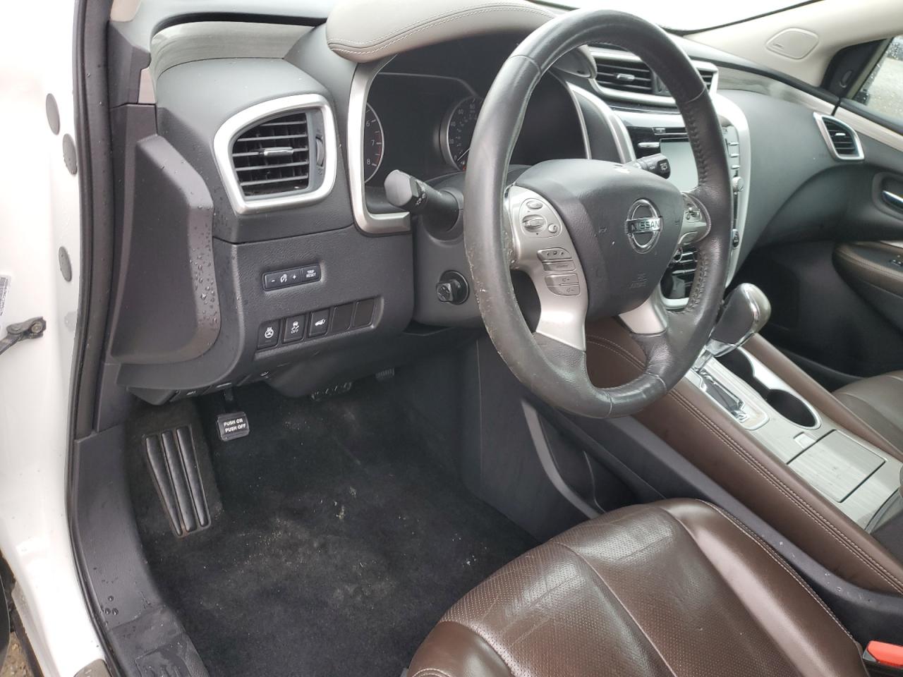 2017 Nissan Murano - Image 8