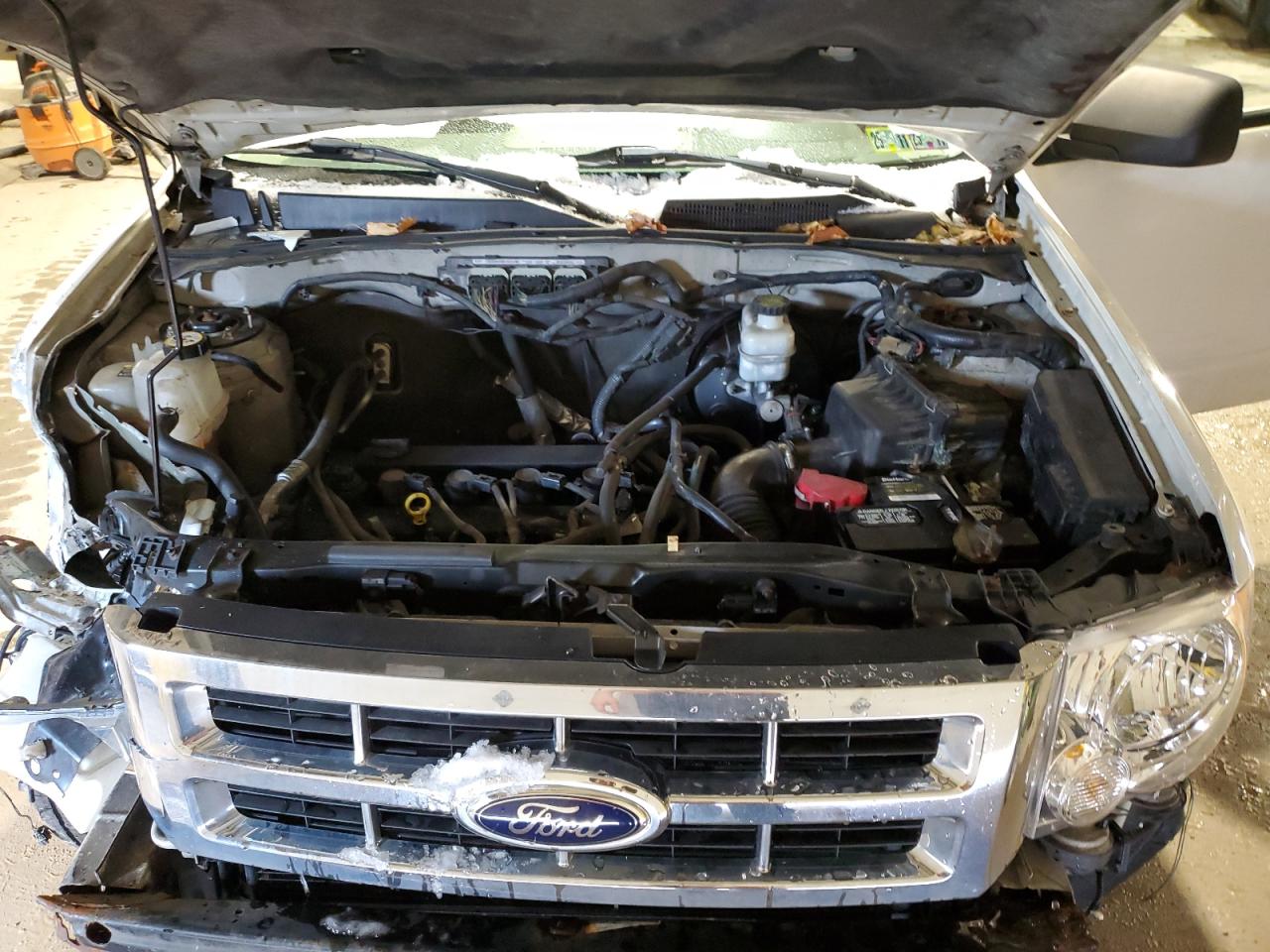 2011 Ford Escape - Image 13