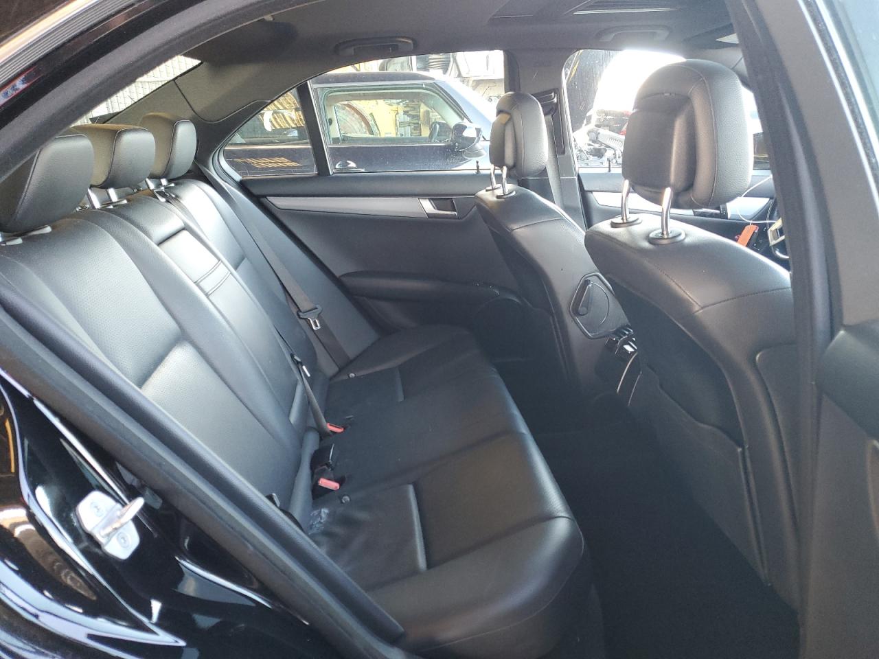 2014 Mercedes-Benz C-klasse - Image 10