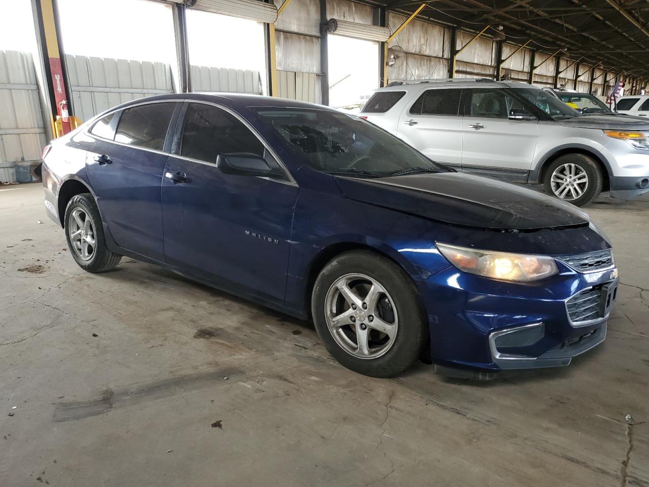 2016 Chevrolet Malibu - Image 4