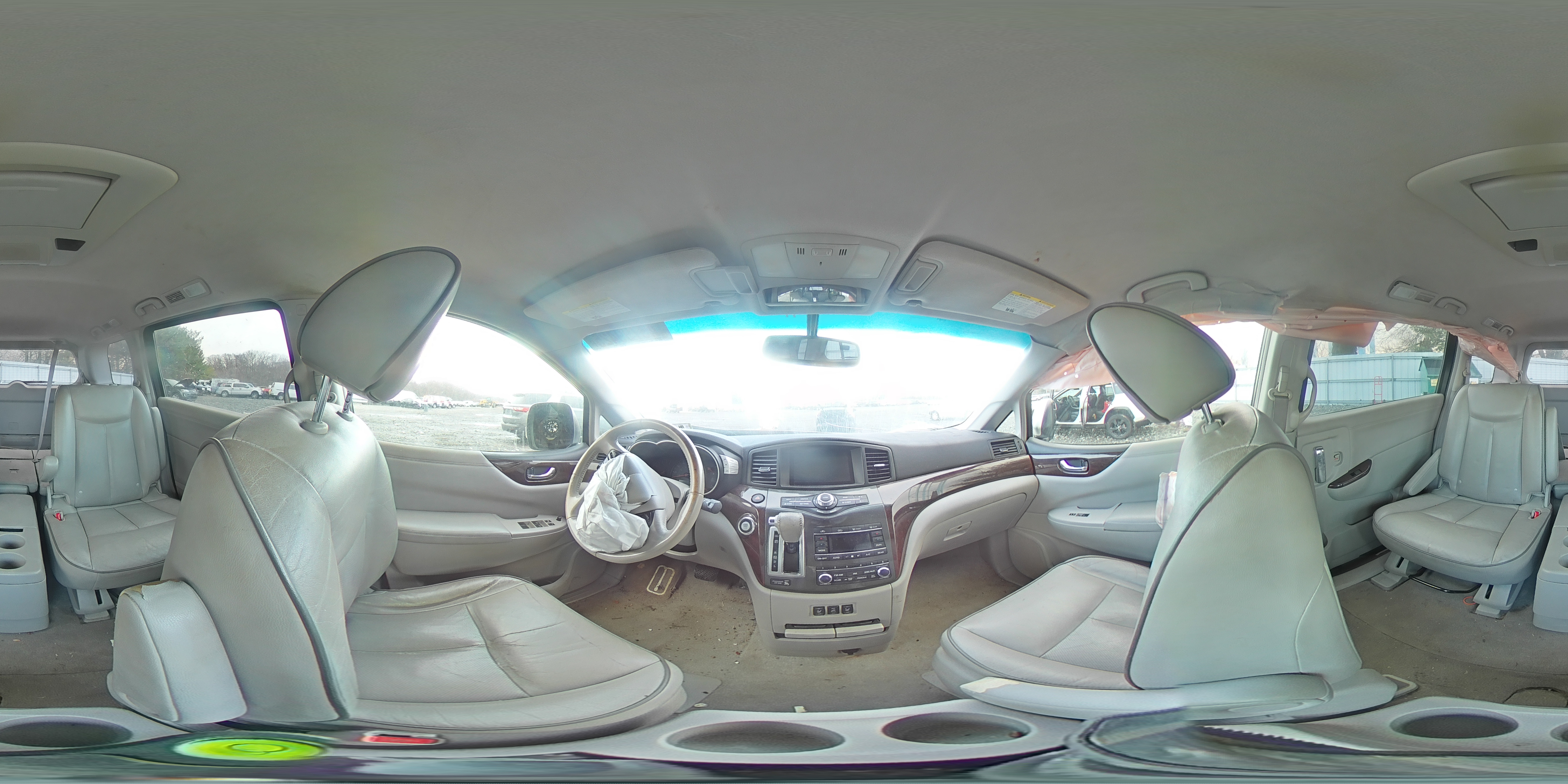 2013 Nissan Quest - Image 14
