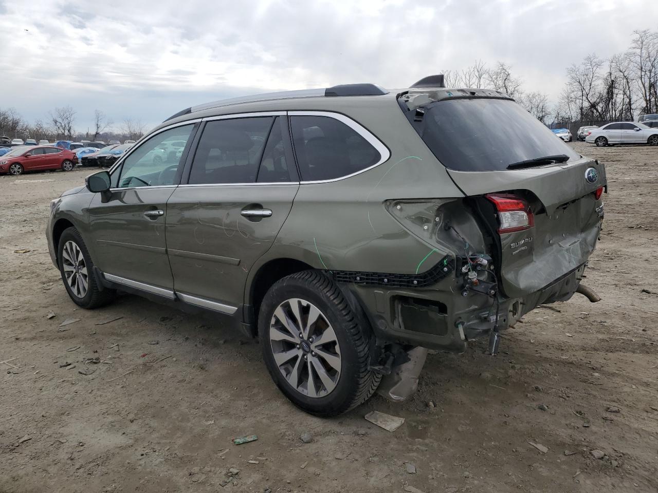2019 Subaru Outback - Image 2