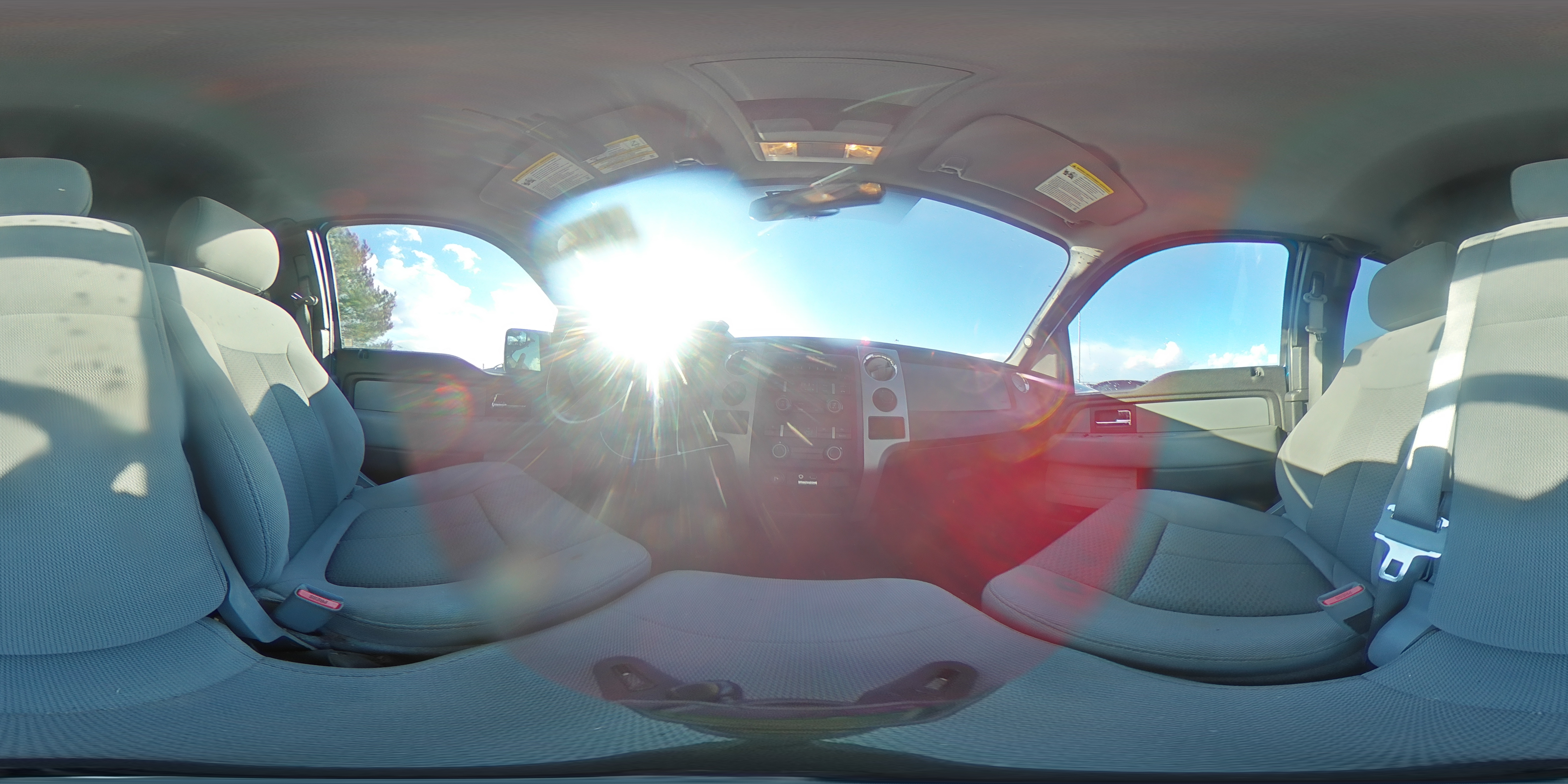 2012 Ford F-150 - Image 13