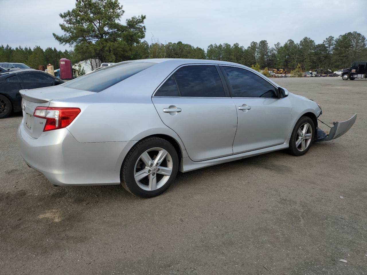 2013 Toyota Camry - Image 3