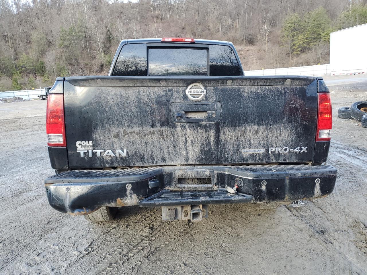 2013 Nissan Titan - Image 6