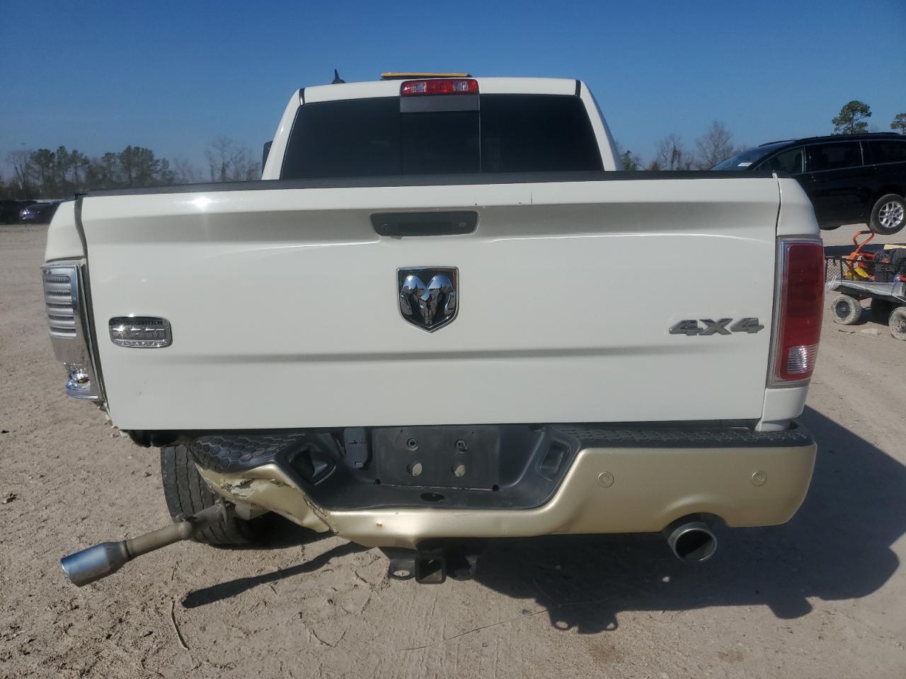 2017 RAM 1500 - Image 6