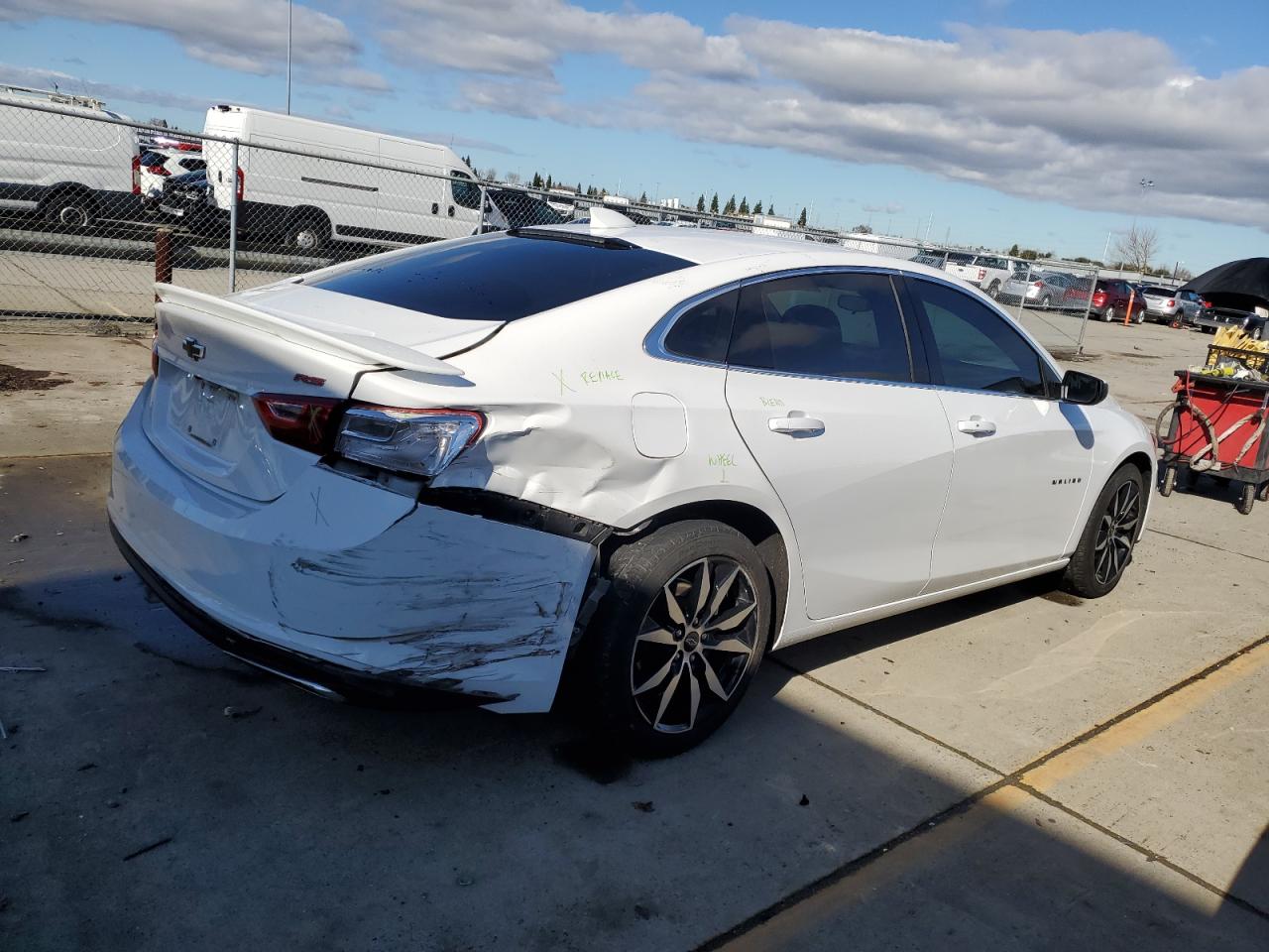 2020 Chevrolet Malibu - Image 3