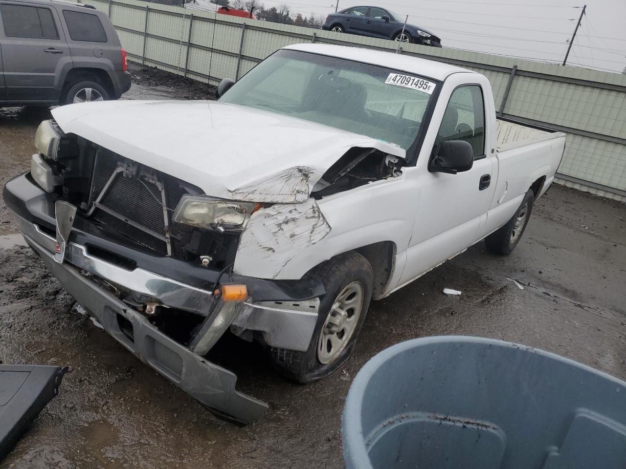 2005 Chevrolet Silverado - Image 1