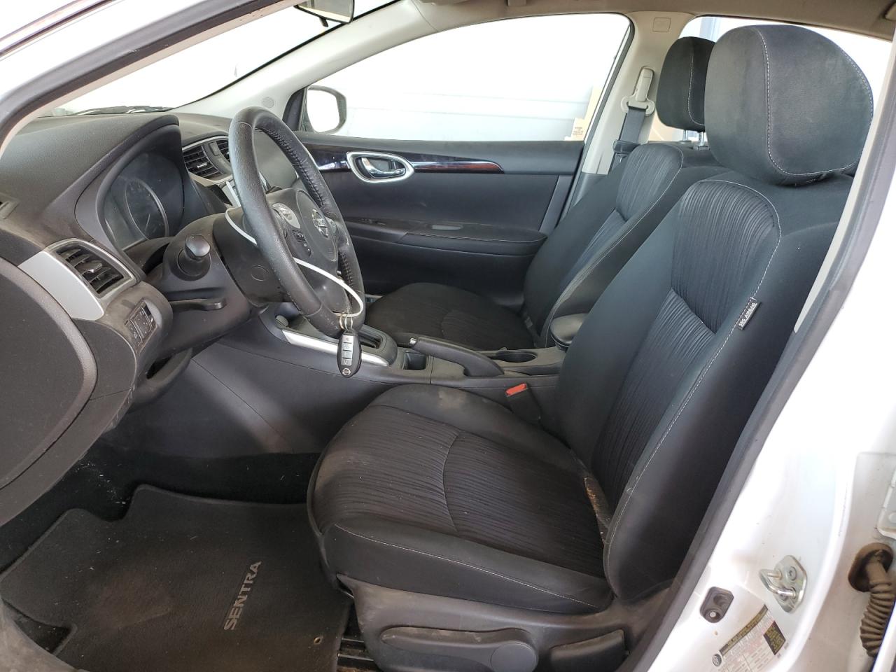 2019 Nissan Sentra - Image 7