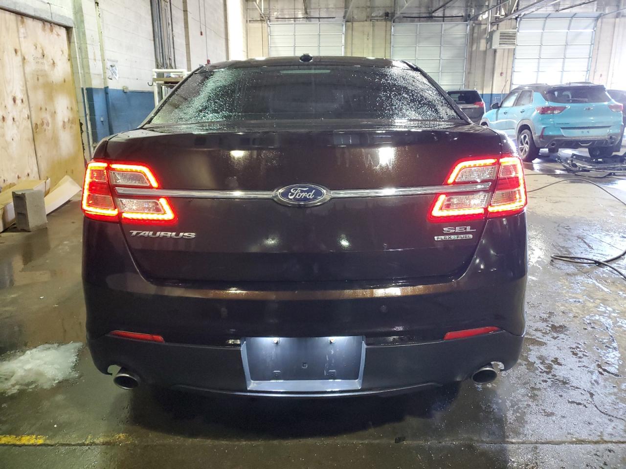2013 Ford Taurus - Image 6