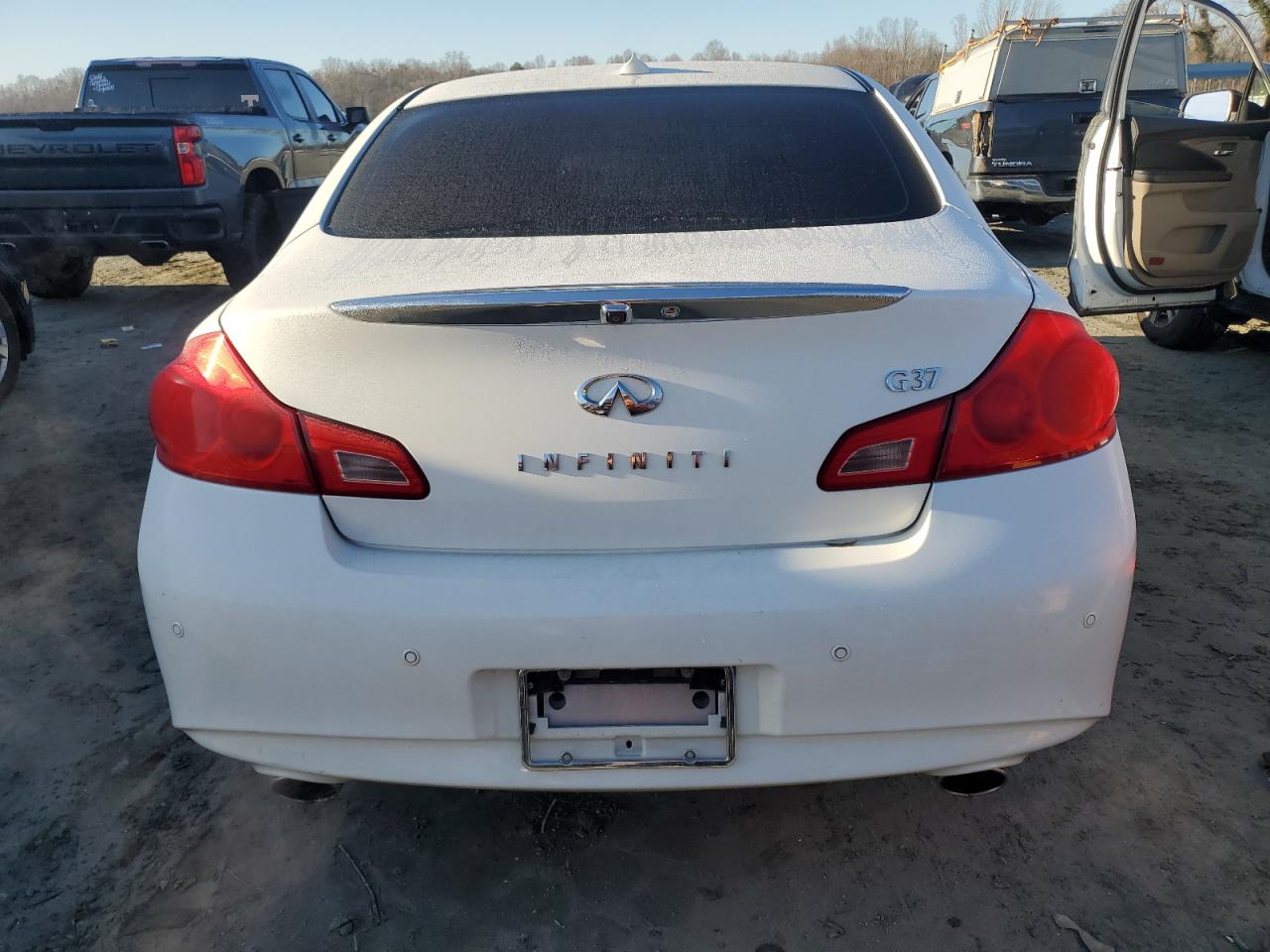2010 Infiniti G - Image 6