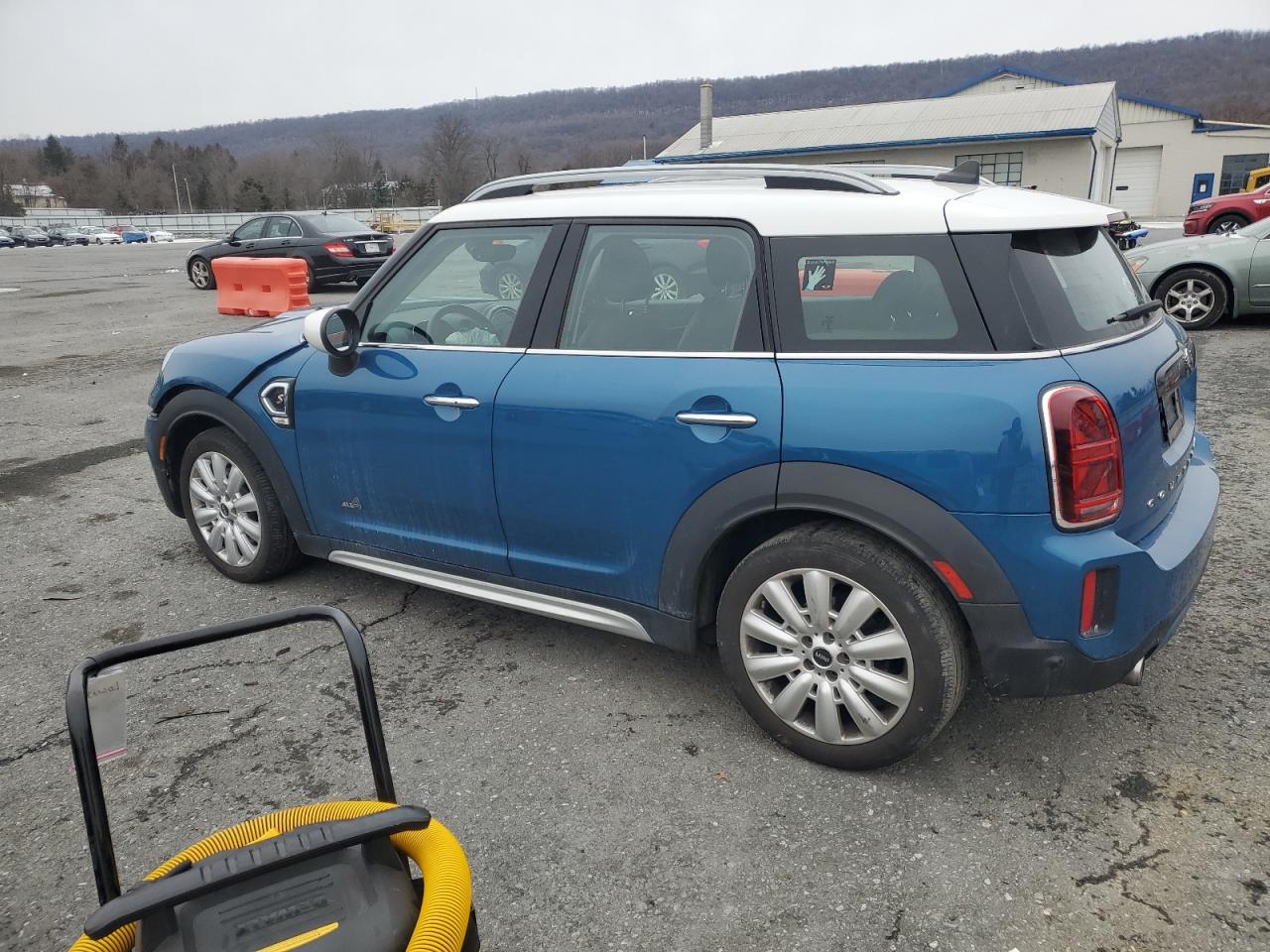 2021 MINI Cooper - Image 2