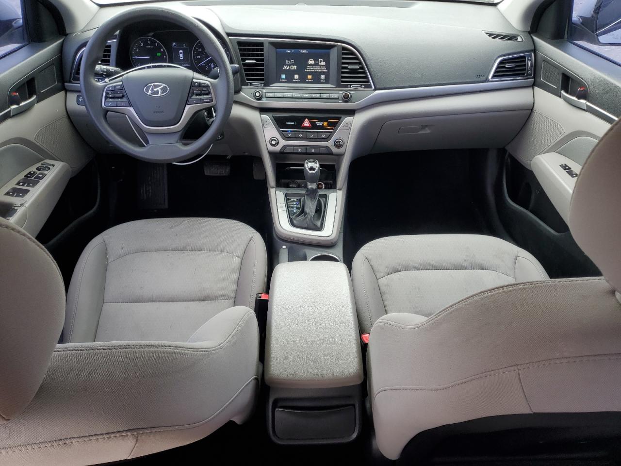 2018 Hyundai Elantra - Image 8