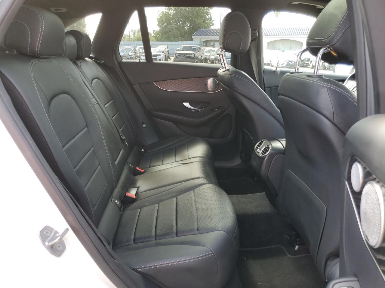 2017 Mercedes-Benz GLC - Image 11