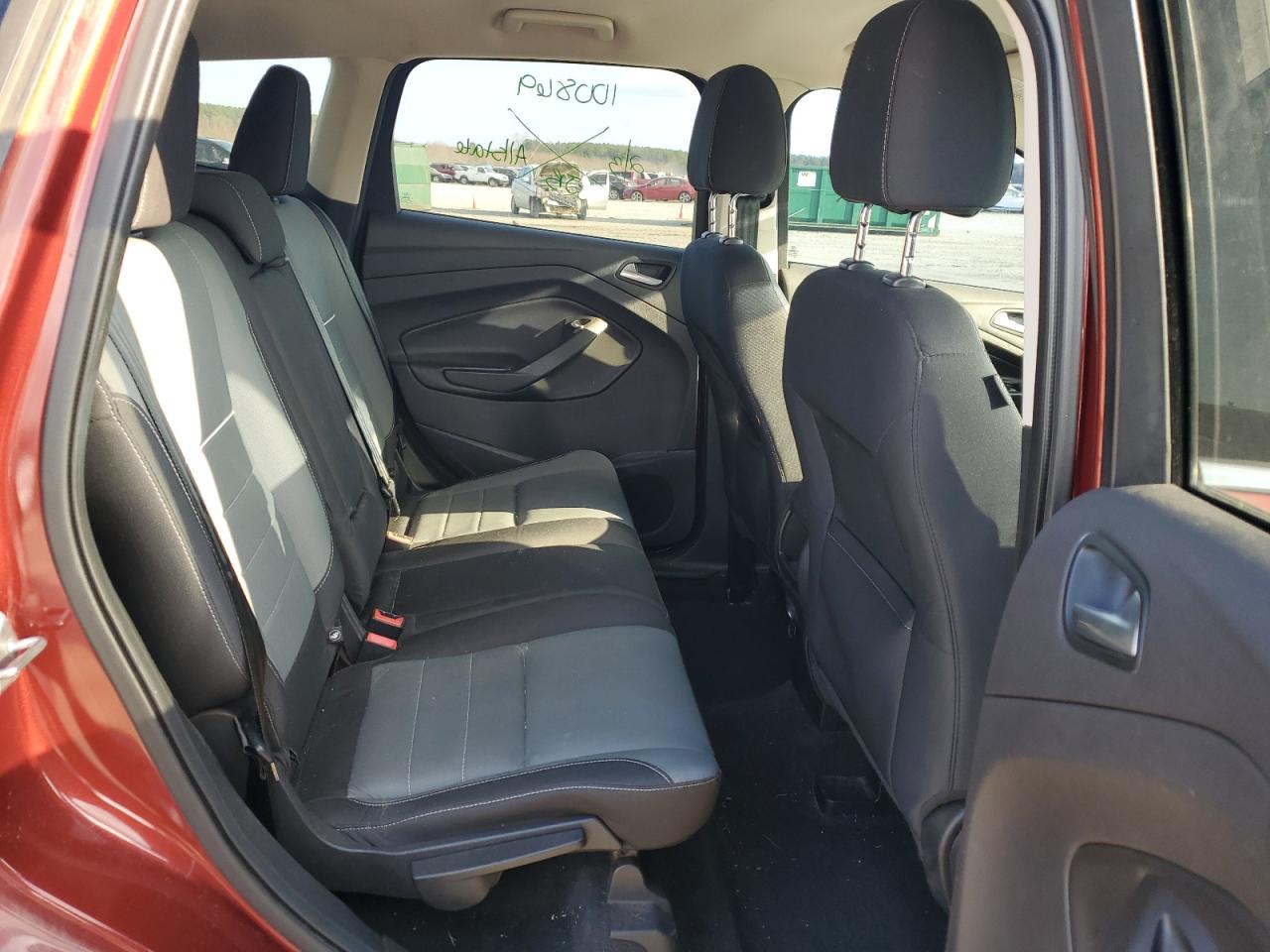 2015 Ford Escape - Image 10