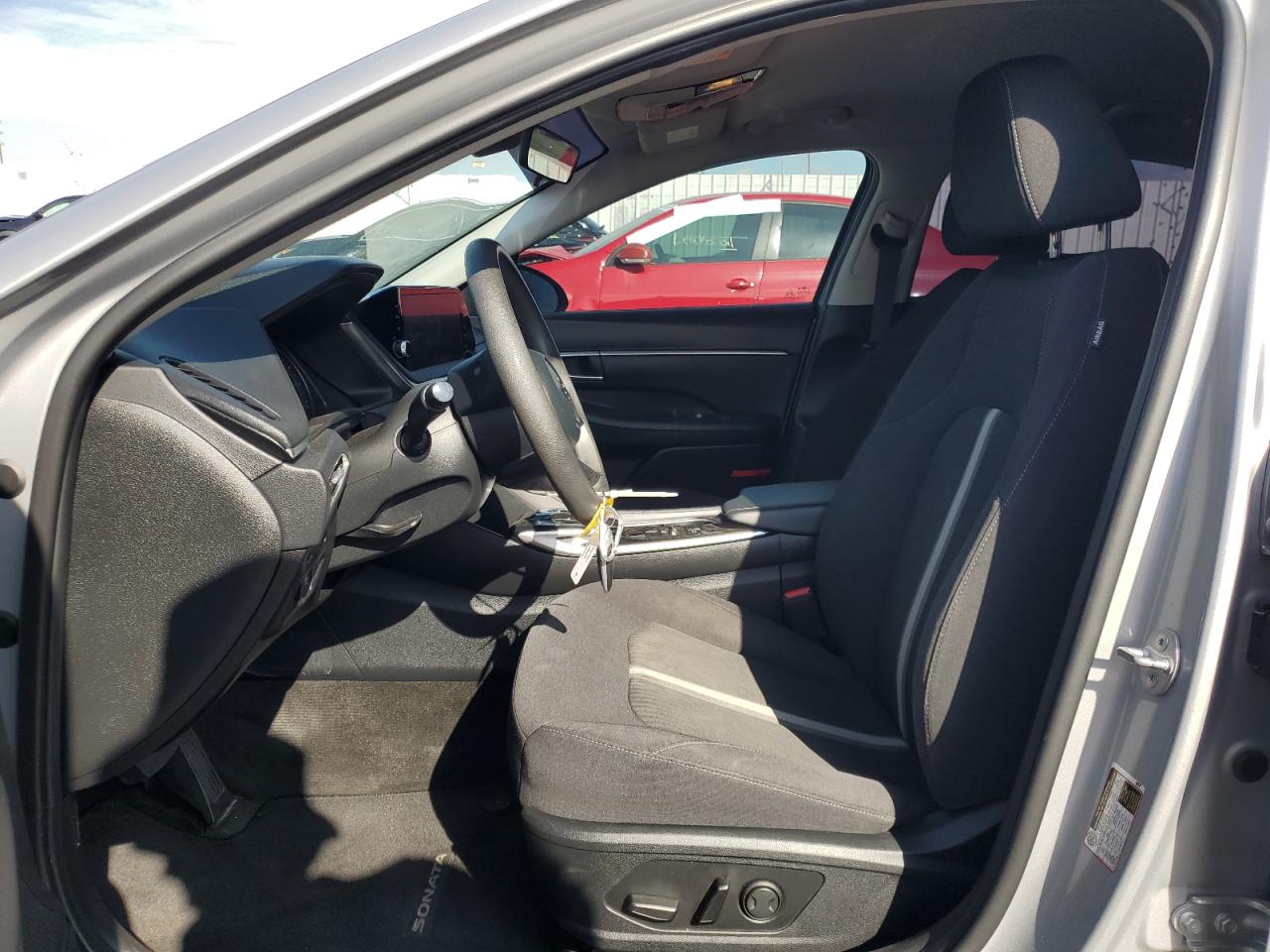 2023 Hyundai Sonata - Image 7