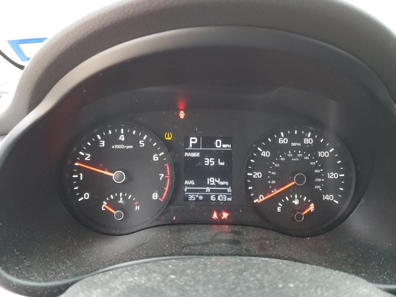 2023 Kia Rio - Image 9