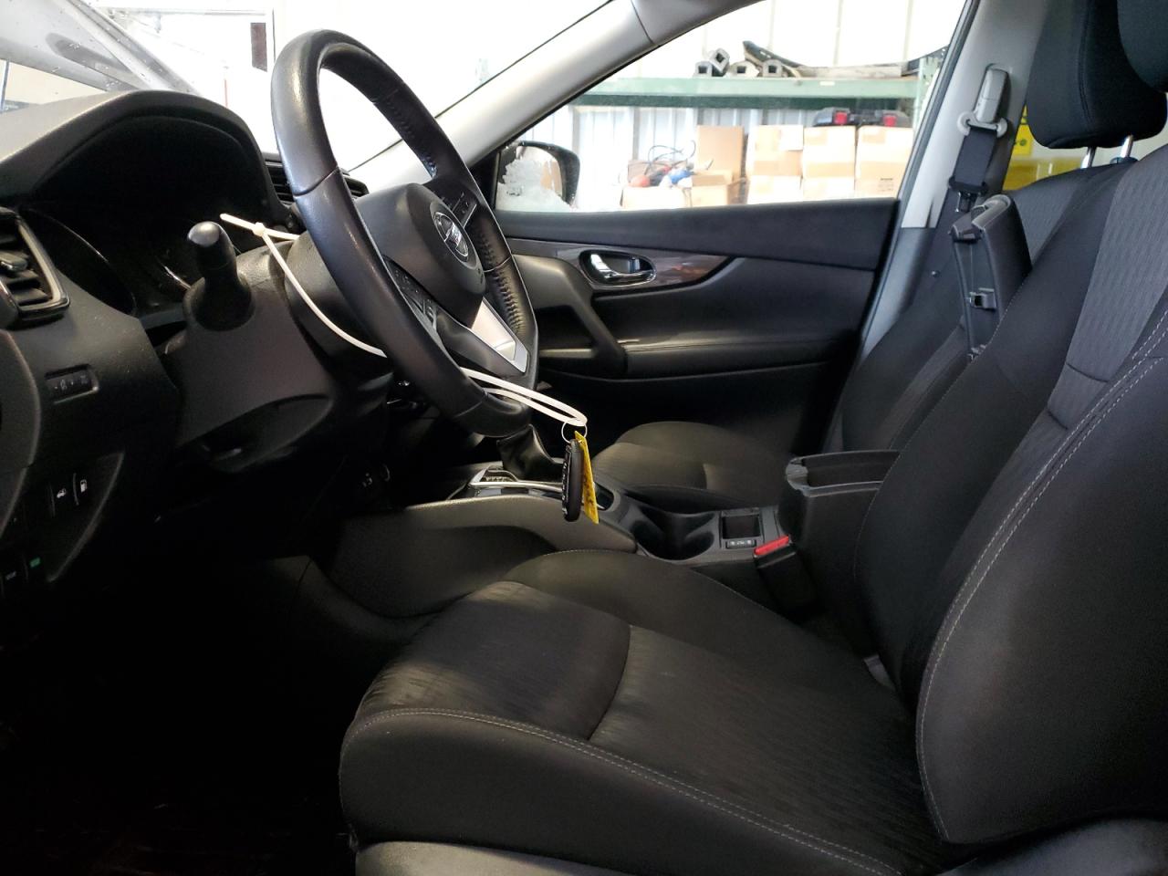 2018 Nissan Rogue - Image 7