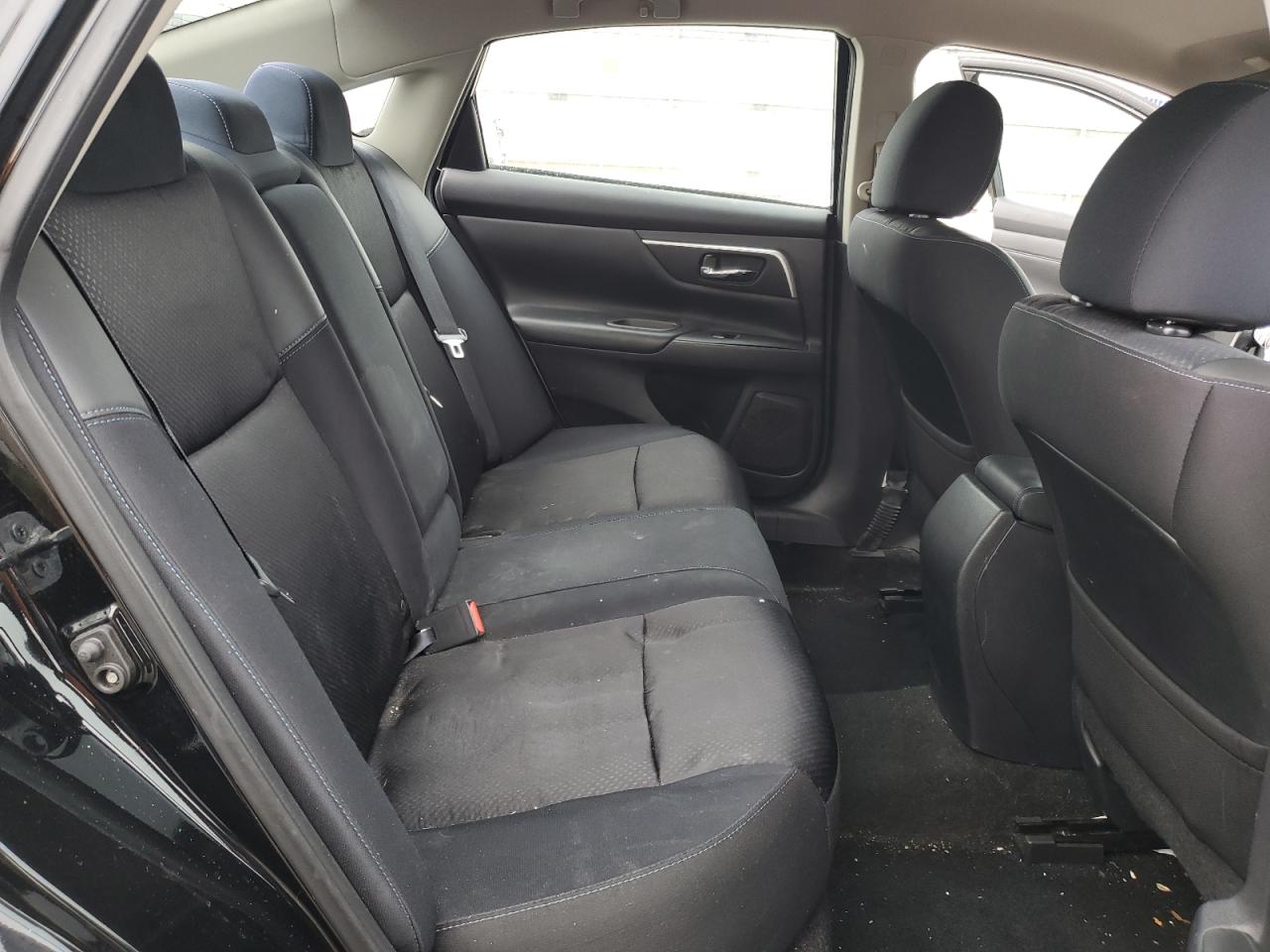 2016 Nissan Altima - Image 10