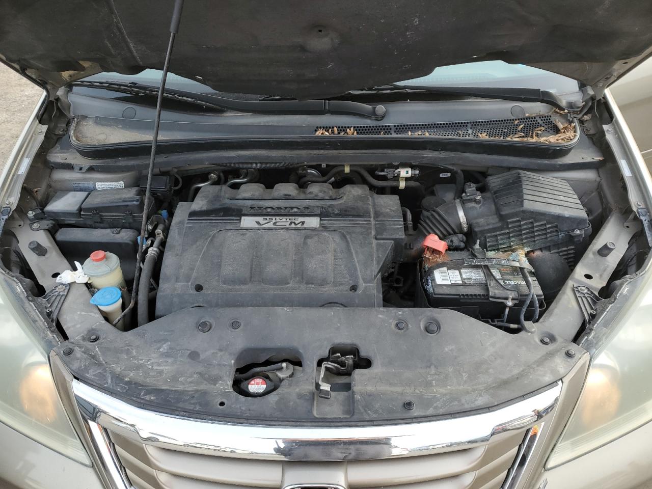2008 Honda Odyssey - Image 13