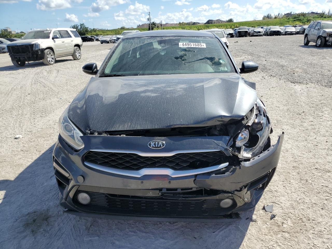 2019 Kia Forte - Image 5