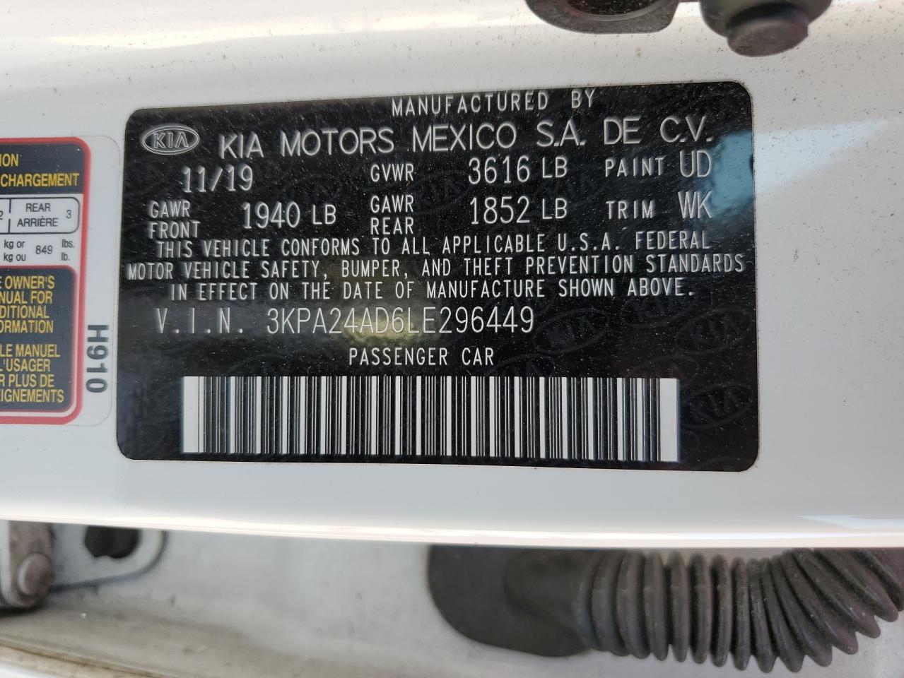 2020 Kia Rio - Image 13