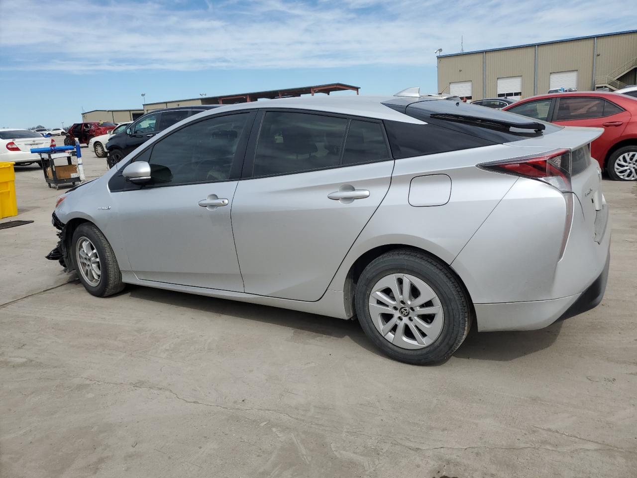 2016 Toyota Prius - Image 2