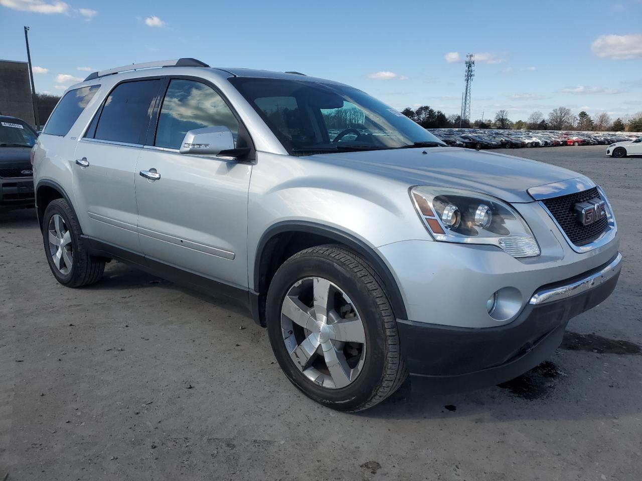 2012 GMC Acadia - Image 4