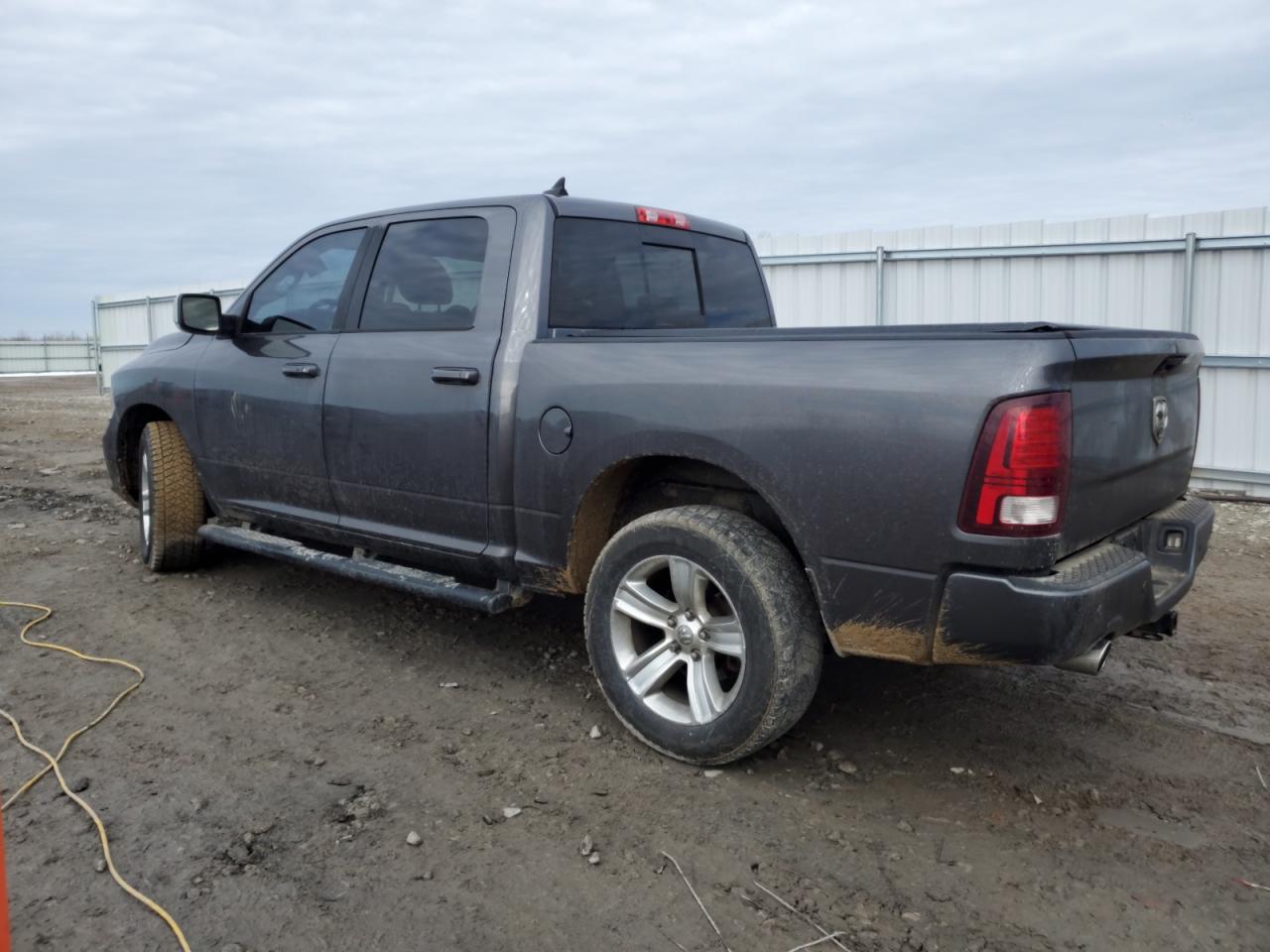 2016 RAM 1500 - Image 2
