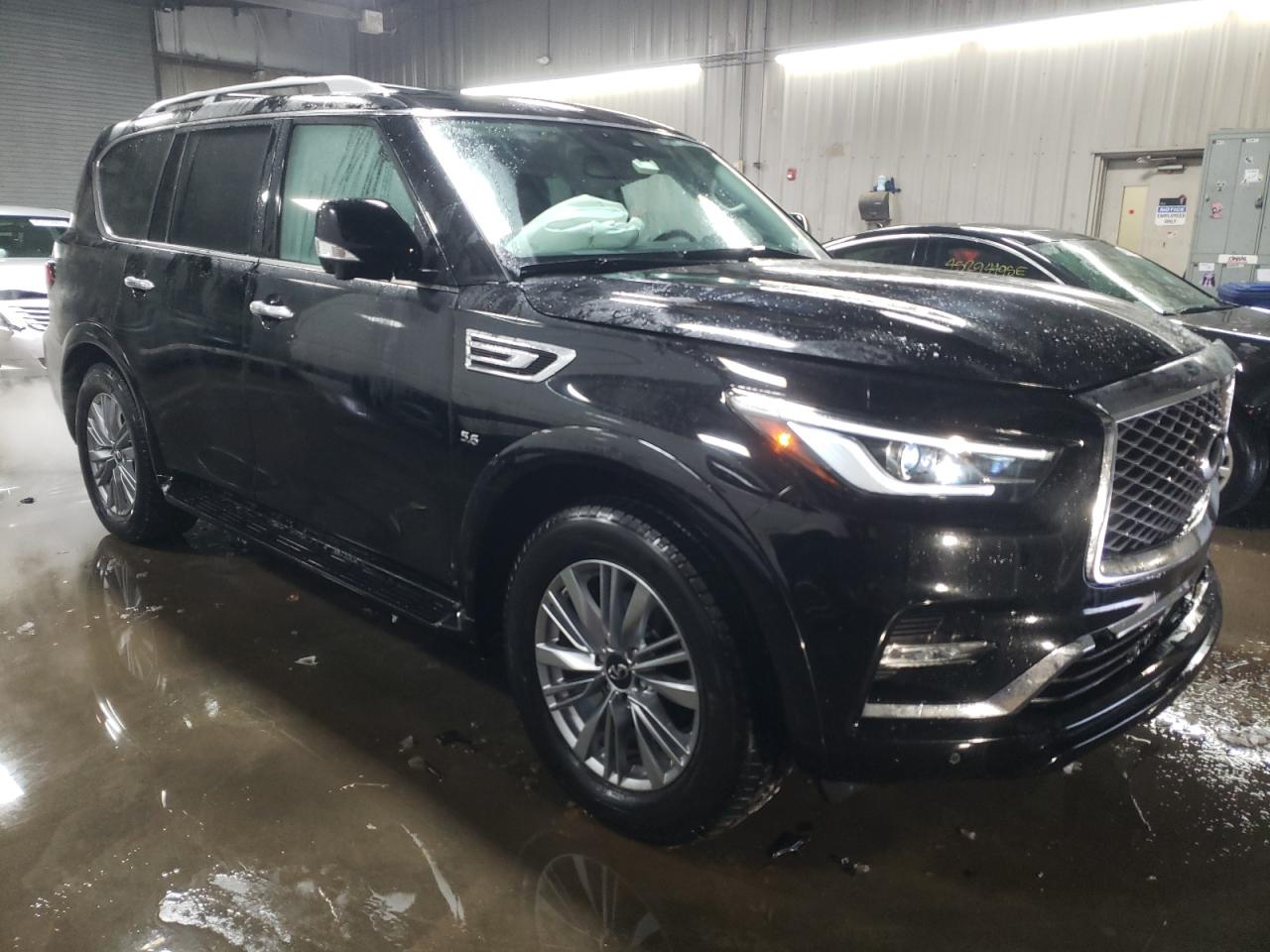 2019 Infiniti QX80 - Image 4