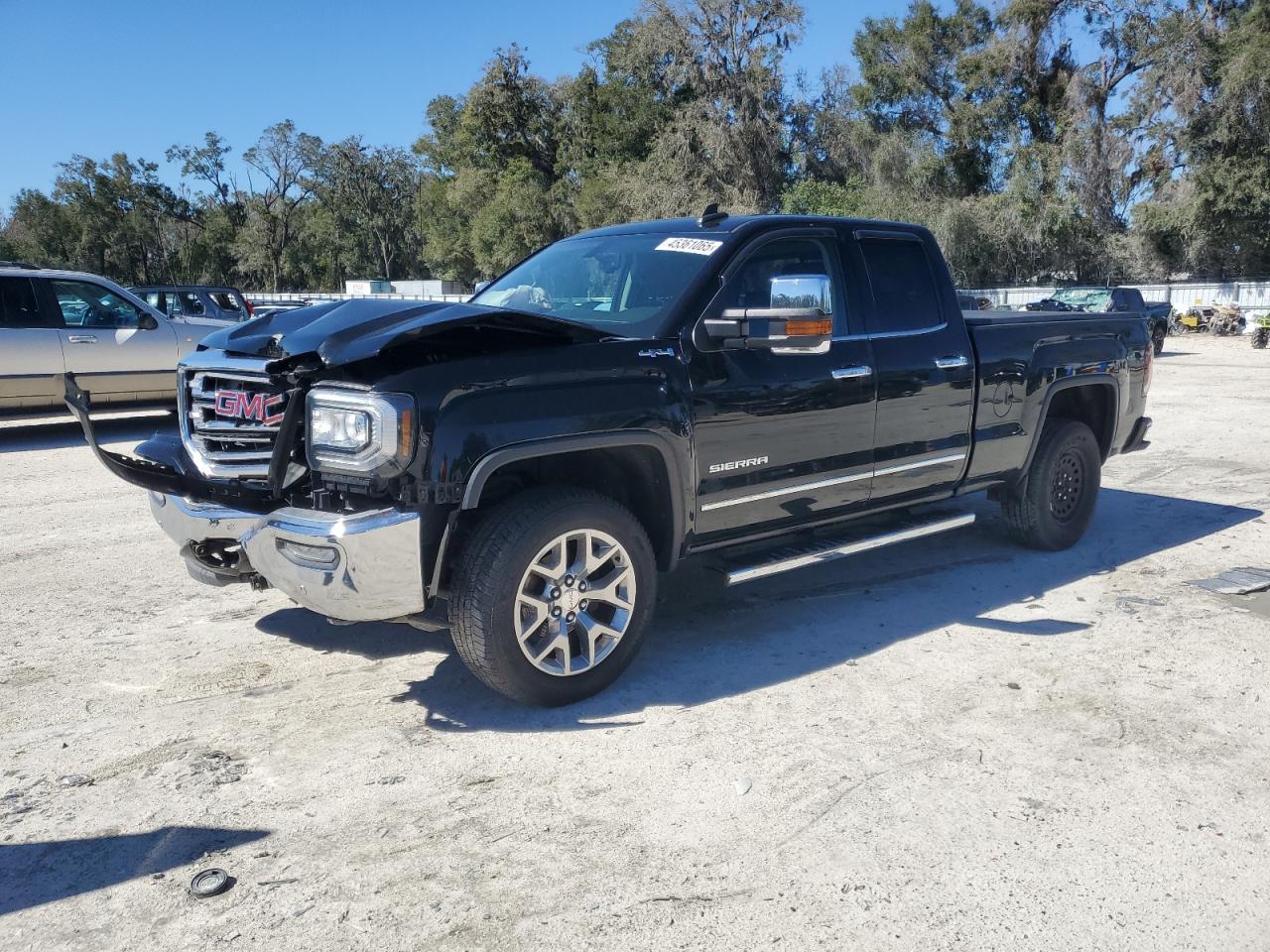 2017 GMC Sierra - Image 1