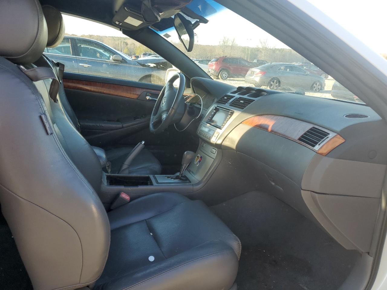 2008 Toyota Camry Solara - Image 10