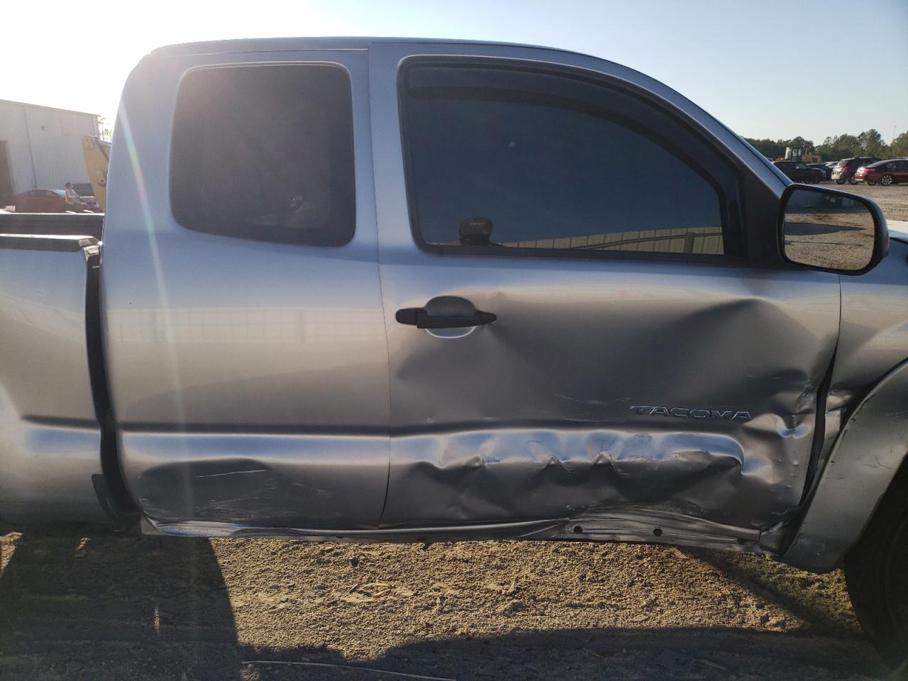 2014 Toyota Tacoma - Image 10