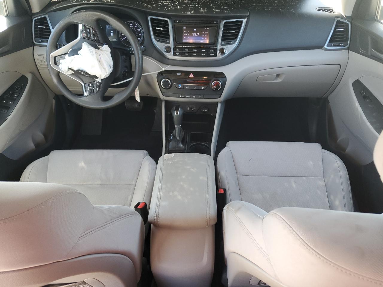 2018 Hyundai Tucson - Image 8