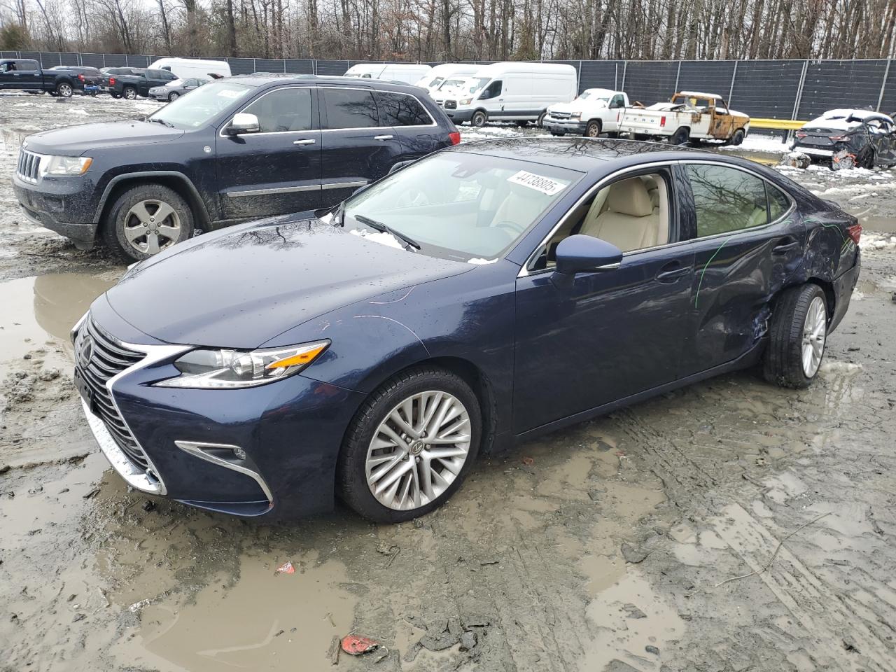 2016 Lexus ES - Image 1