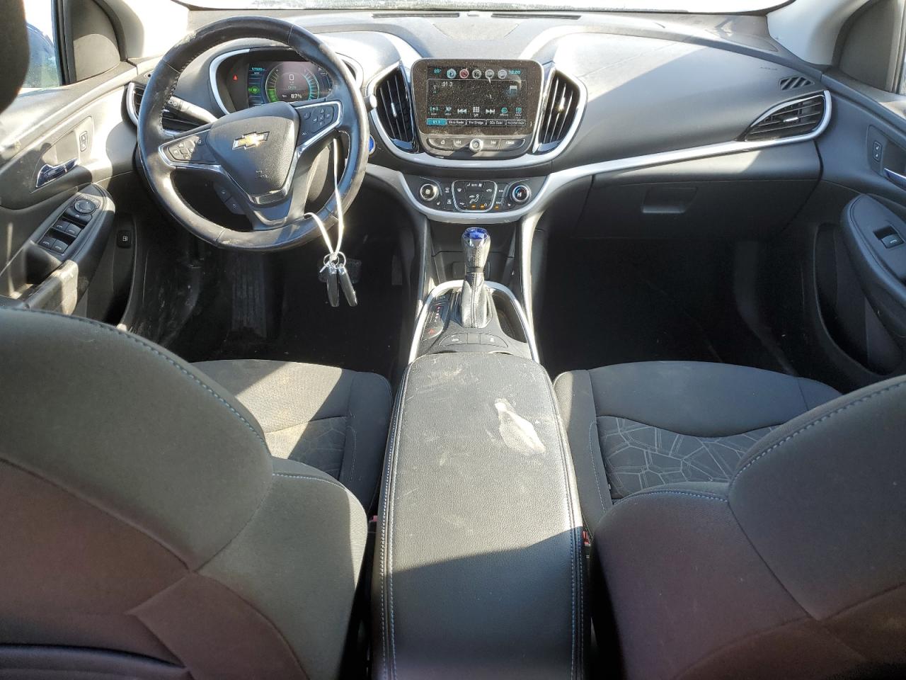 2017 Chevrolet Volt - Image 8