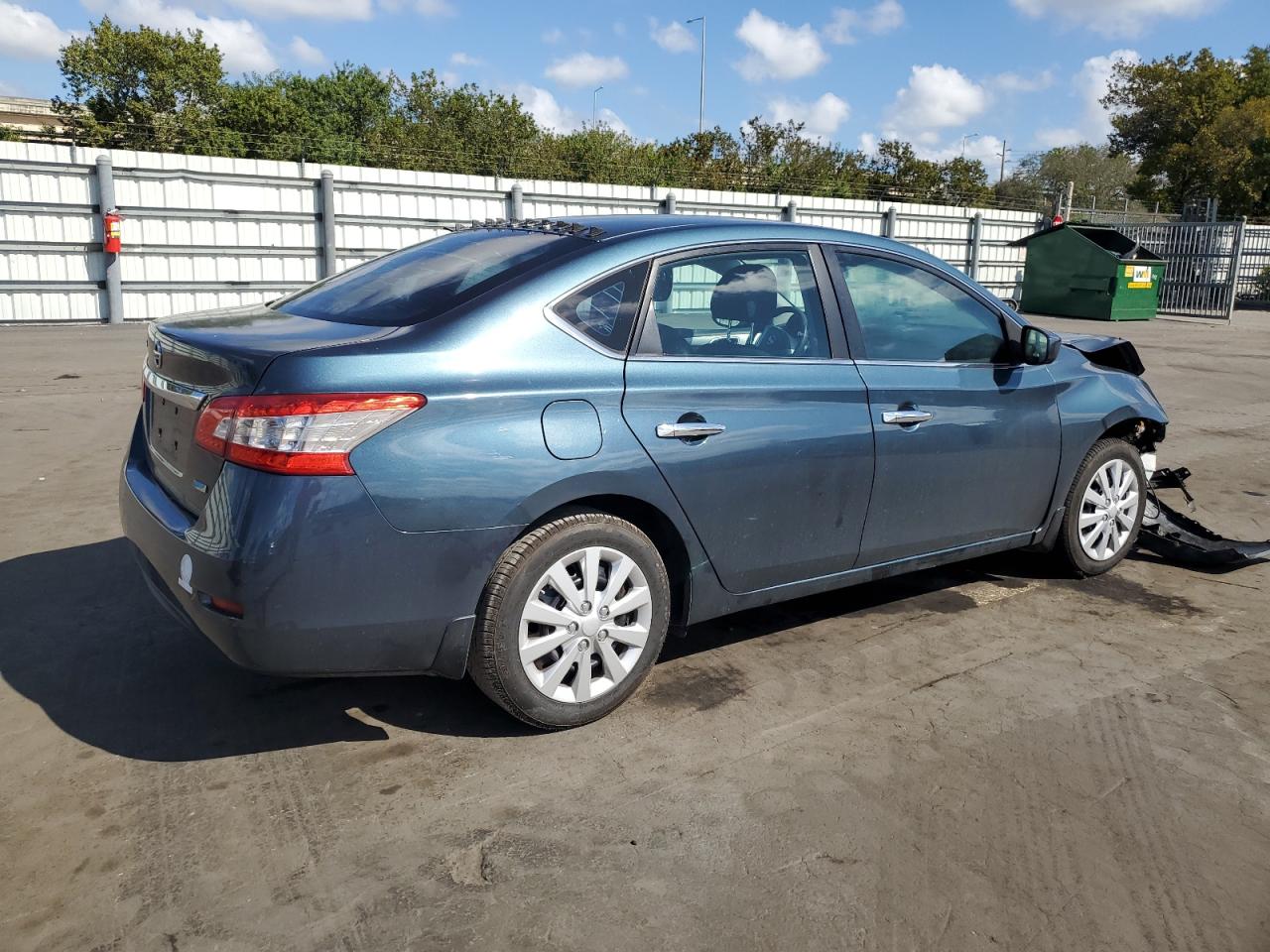 2014 Nissan Sentra - Image 3