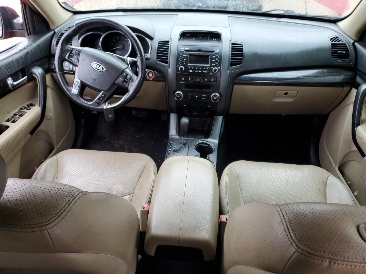 2011 Kia Sorento - Image 8
