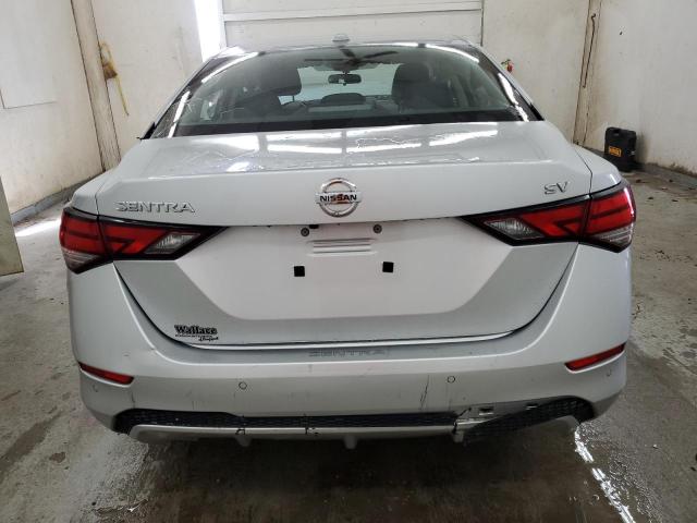  NISSAN SENTRA 2021 Srebrny